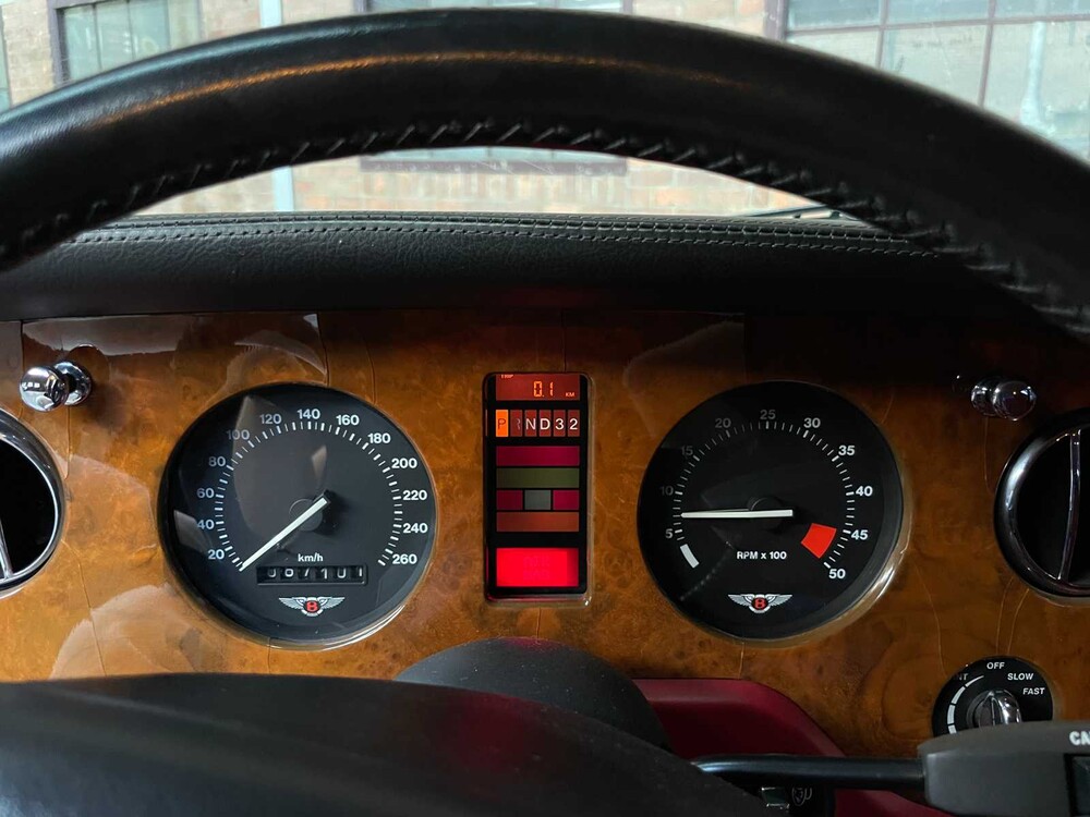 Bentley Brooklands 6.75 V8 245pk 1996 -Youngtimer-