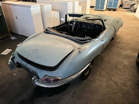 Jaguar E-Type XKE Cabriolet 4.2 6-cilinder in lijn Serie 1½ 1968 Roadster