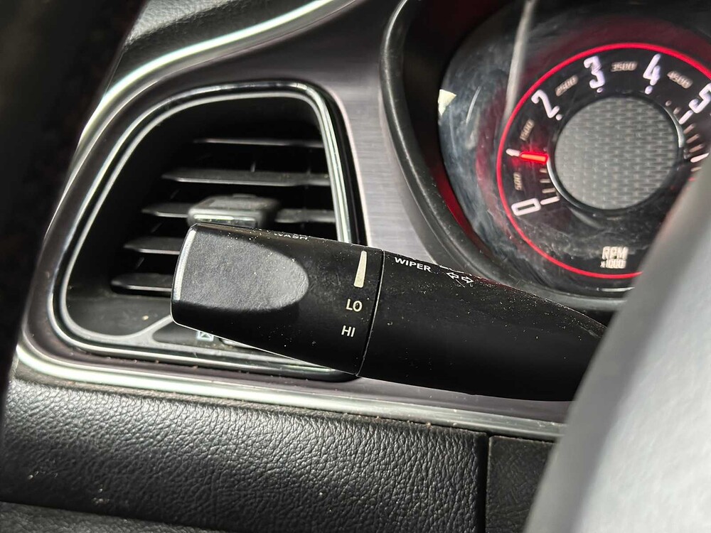 Dodge Challenger SXT PLUS 3.6 V6 305pk 2019