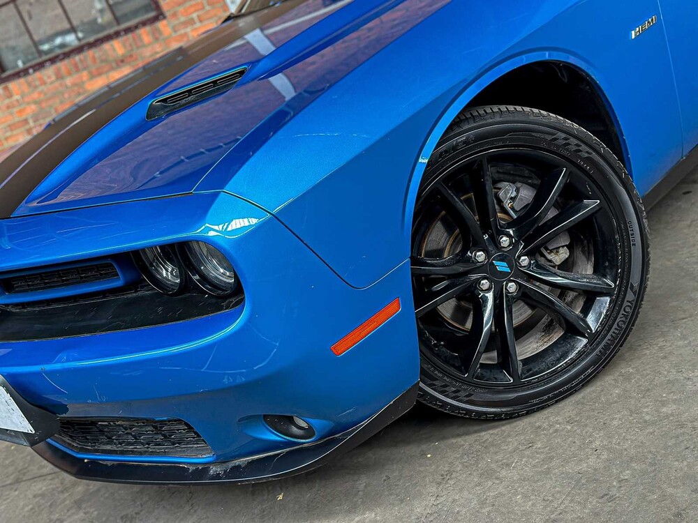 Dodge Challenger SXT PLUS 3.6 V6 305pk 2019