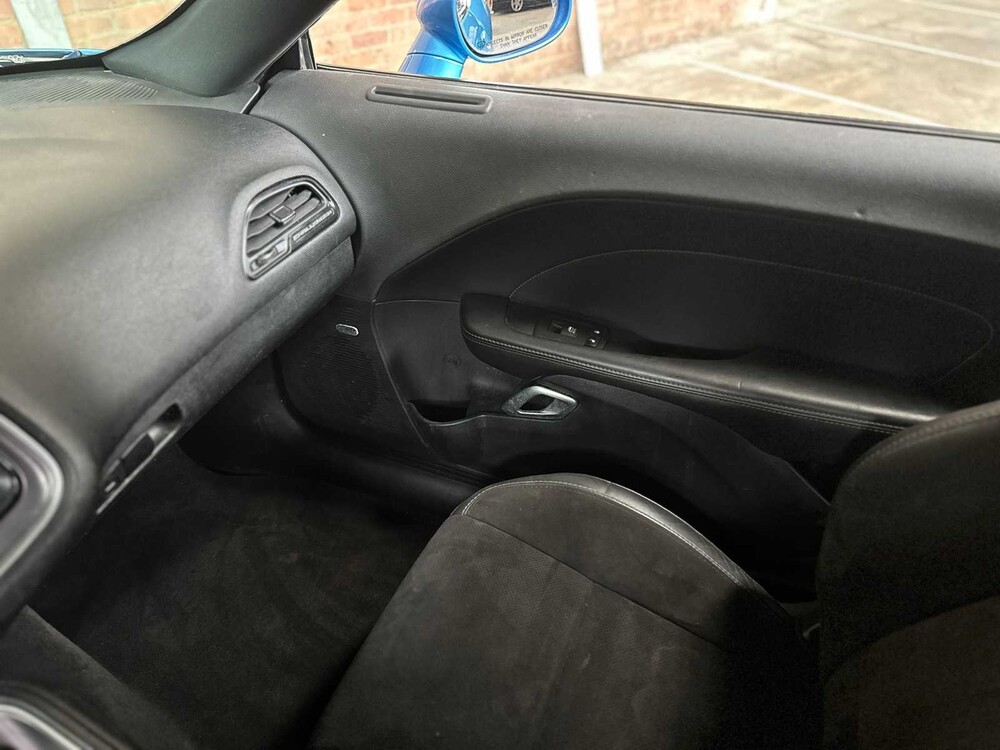 Dodge Challenger SXT PLUS 3.6 V6 305pk 2019