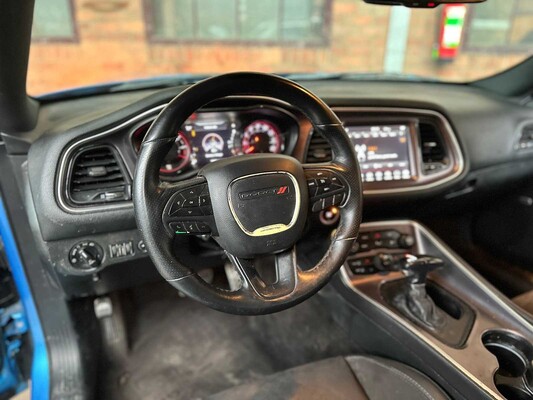 Dodge Challenger SXT PLUS 3.6 V6 305pk 2019