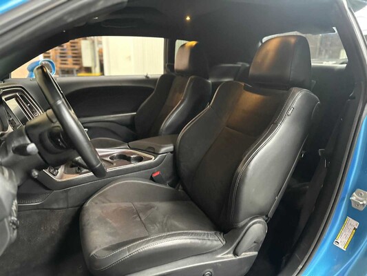 Dodge Challenger SXT PLUS 3.6 V6 305pk 2019