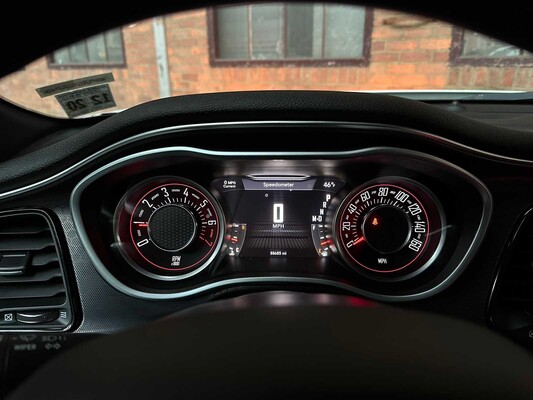 Dodge Challenger SXT PLUS 3.6 V6 305pk 2015