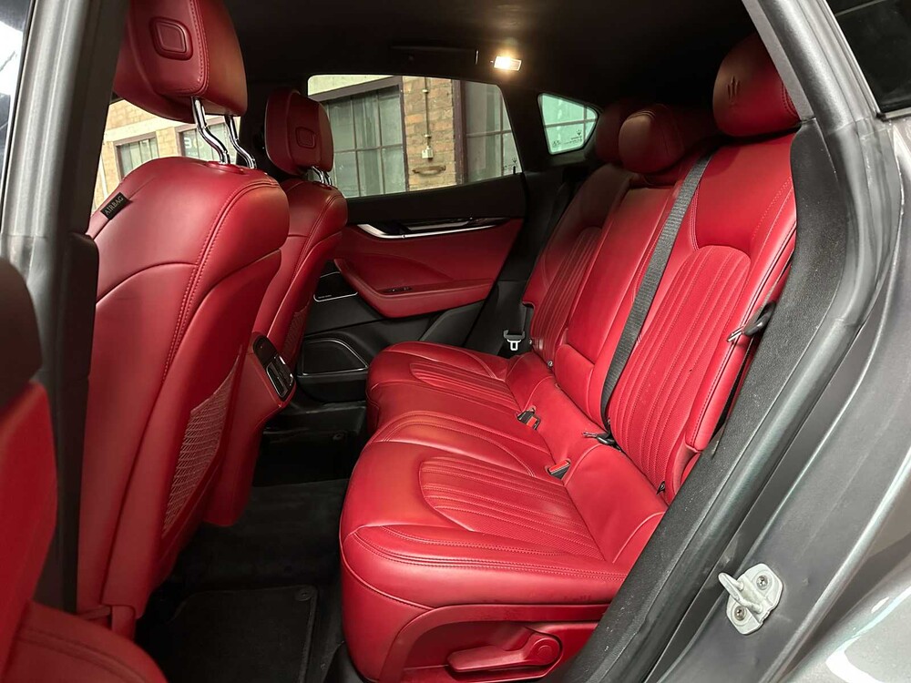 Maserati Levant 3.0 V6 349pk 2017