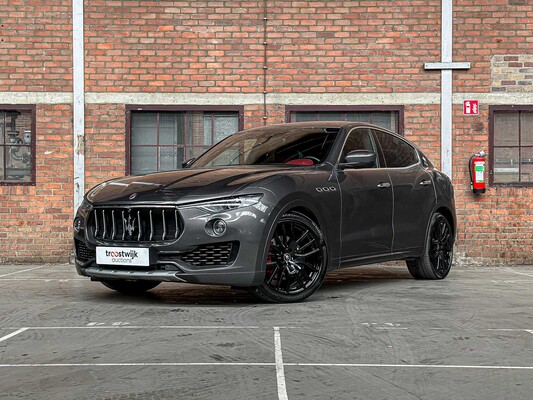 Luxury & sports cars te Boxmeer