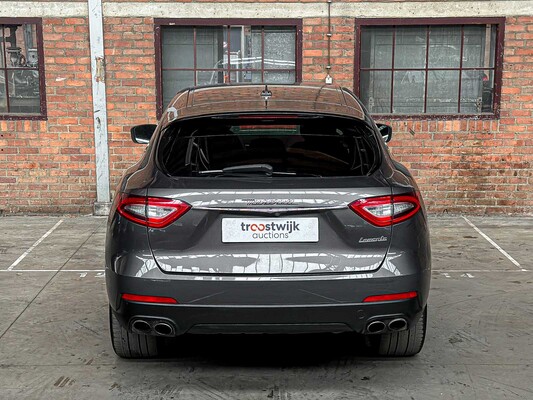 Maserati Levant 3.0 V6 349pk 2017