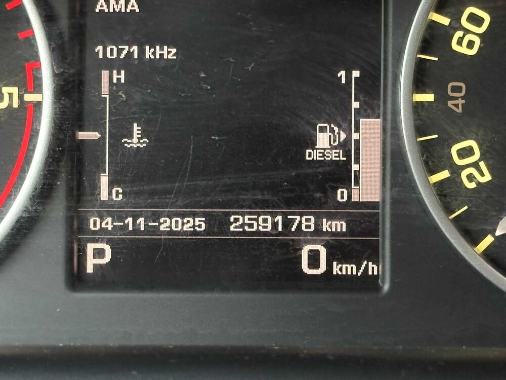 Land Rover Discovery 4 3.0 SDV6 SE HSE 256pk 2015, VNJ-87-T Bedrijfswagen