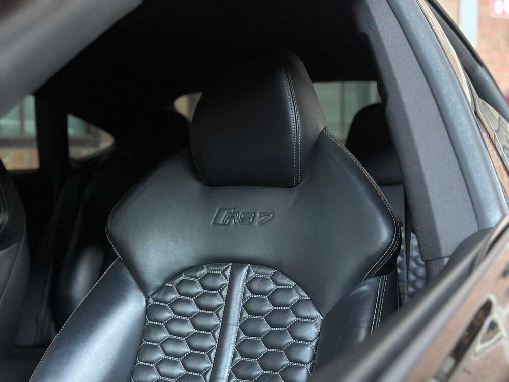 Audi RS7 Sportback 4.0 TFSI V8 Quattro (CARBON) Pro Line Plus 560pk 2014, L-401-XJ