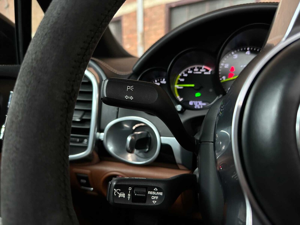 Porsche Cayenne S E-Hybrid 3.0 V6 416pk 2015, HB-194-D