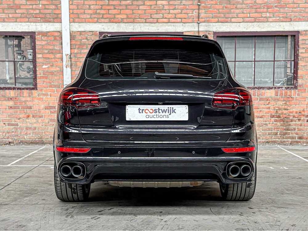 Porsche Cayenne S E-Hybrid 3.0 V6 416pk 2015, HB-194-D