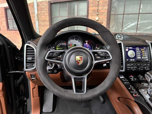 Porsche Cayenne S E-Hybrid 3.0 V6 416pk 2015, HB-194-D