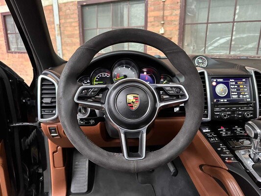 Porsche Cayenne S E-Hybrid 3.0 V6 416pk 2015, HB-194-D