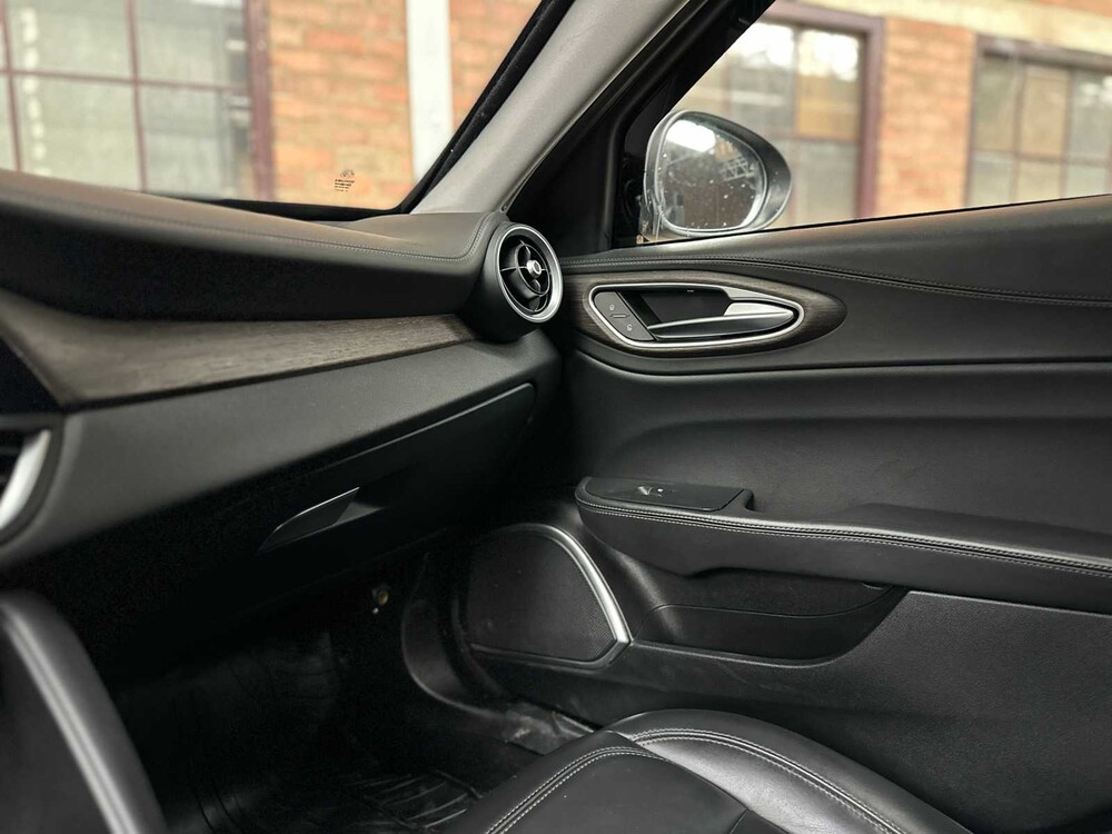 Alfa Romeo Giulia 2.0 T AWD Veloce Repetti B4 + GEPANTSERD 280pk 2019, JDK-05-S