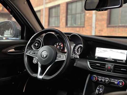 Alfa Romeo Giulia 2.0 T AWD Veloce Repetti B4 + GEPANTSERD 280pk 2019, JDK-05-S