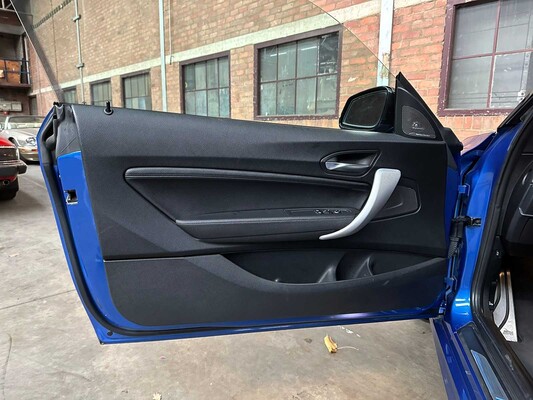 BMW M235i F22 N55 326pk 2016 (97.000km) -Handgeschakeld- 2-serie Coupé