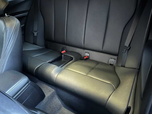 BMW M235i F22 N55 326pk 2016 (97.000km) -Handgeschakeld- 2-serie Coupé