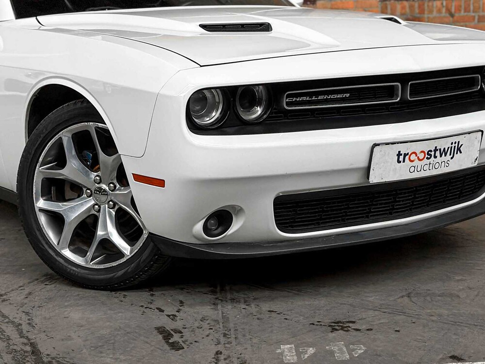 Dodge Challenger SXT PLUS 3.6 V6 305pk 2015