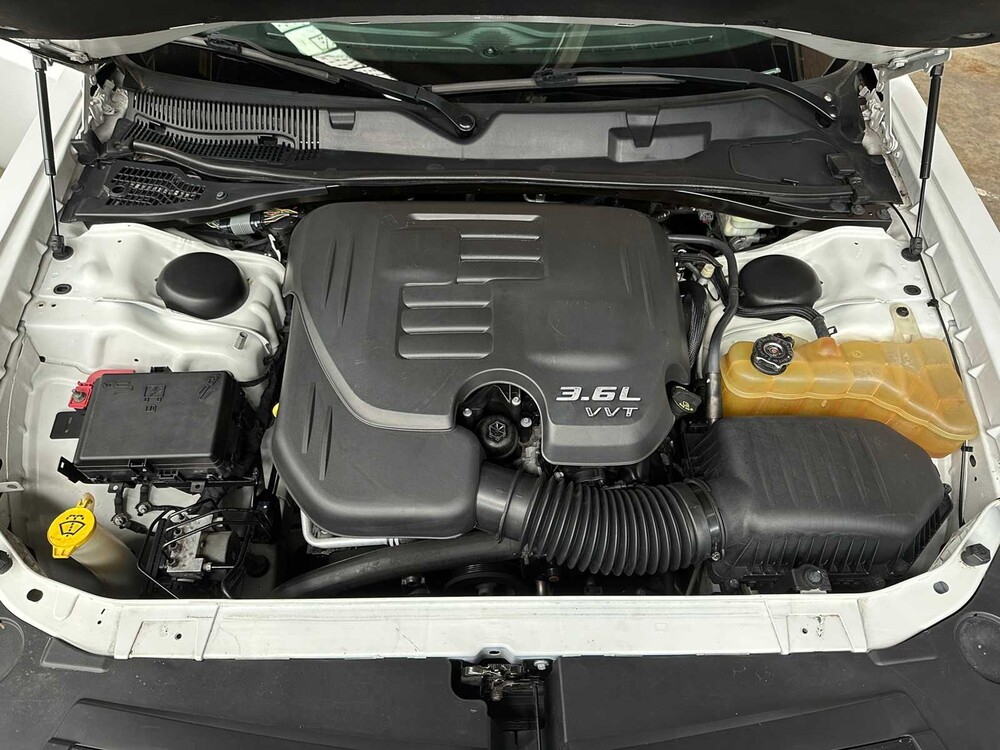 Dodge Challenger SXT PLUS 3.6 V6 305pk 2015