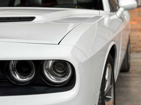 Dodge Challenger SXT PLUS 3.6 V6 305pk 2015