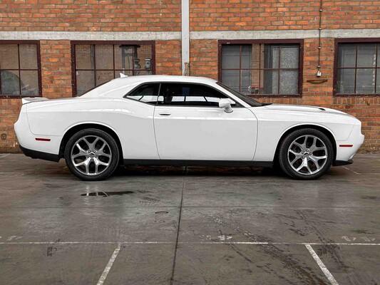 Dodge Challenger SXT PLUS 3.6 V6 305pk 2015