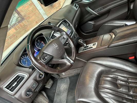 Maserati Ghibli 3.0 V6 D 275pk 2015 (Origineel-NL), HF-346-H