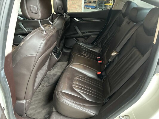 Maserati Ghibli 3.0 V6 D 275pk 2015 (Origineel-NL), HF-346-H