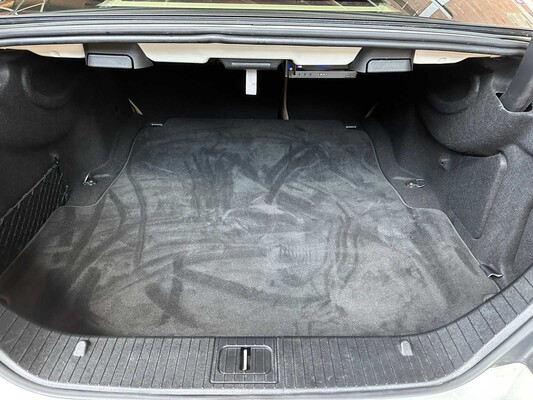 Mercedes-Benz CLS63 AMG 5.5 V8 525pk 2012 CLS-Klasse (53.000 KM)