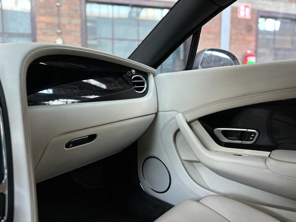 Bentley Continental GT 6.0 W12 575pk 2013, K-766-VL