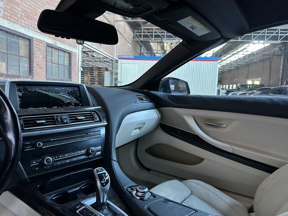 BMW 650i Cabriolet 4.4 V8 F12 M-Sport 445pk 2013 6-serie