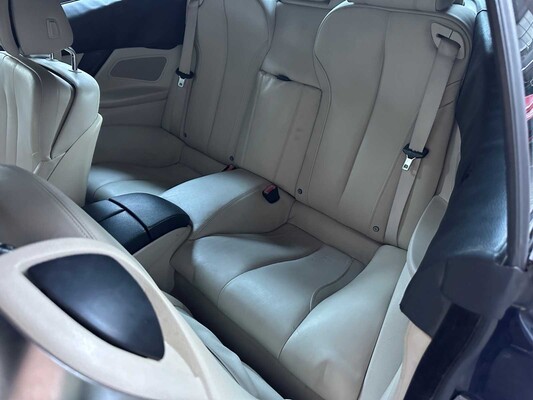 BMW 650i Cabriolet 4.4 V8 F12 M-Sport 445pk 2013 6-serie