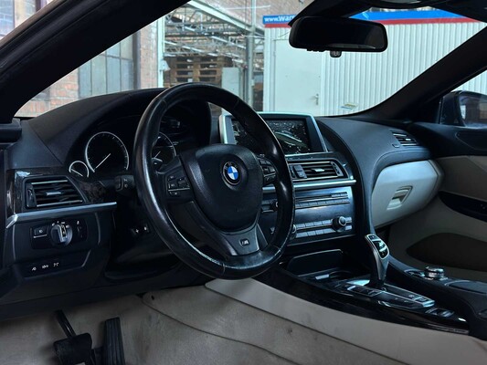 BMW 650i Cabriolet 4.4 V8 F12 M-Sport 445pk 2013 6-serie