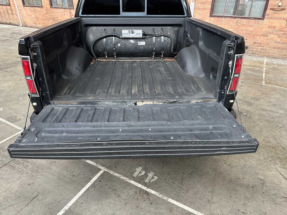 Ford Raptor F150 6.2 V8 416pk 2011, 2-VNH-93 