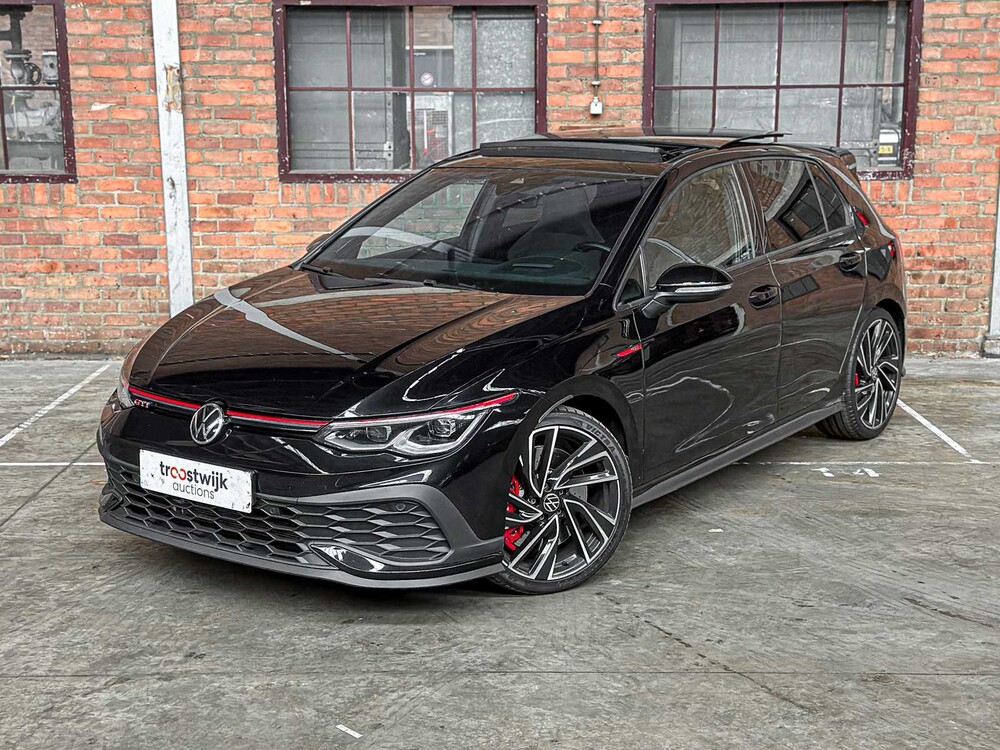 Volkswagen GTI ClubSport VIII 2.0 TSI (Golf 8) 300pk 2021, Z-241-GH