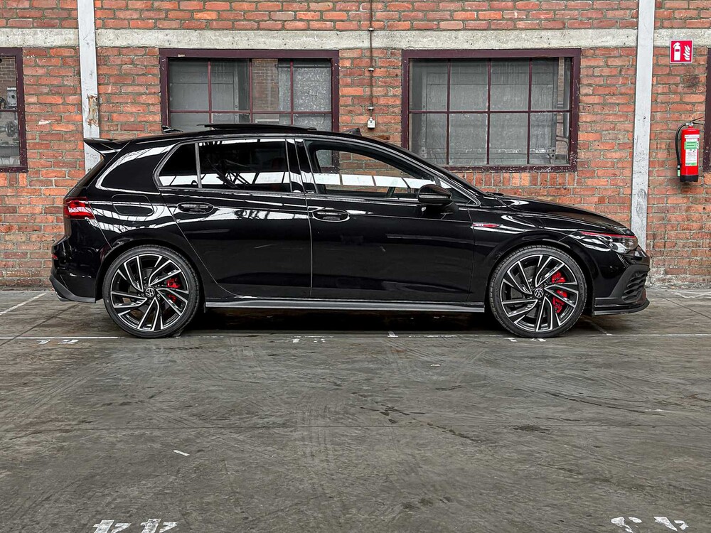 Volkswagen GTI ClubSport VIII 2.0 TSI (Golf 8) 300pk 2021, Z-241-GH