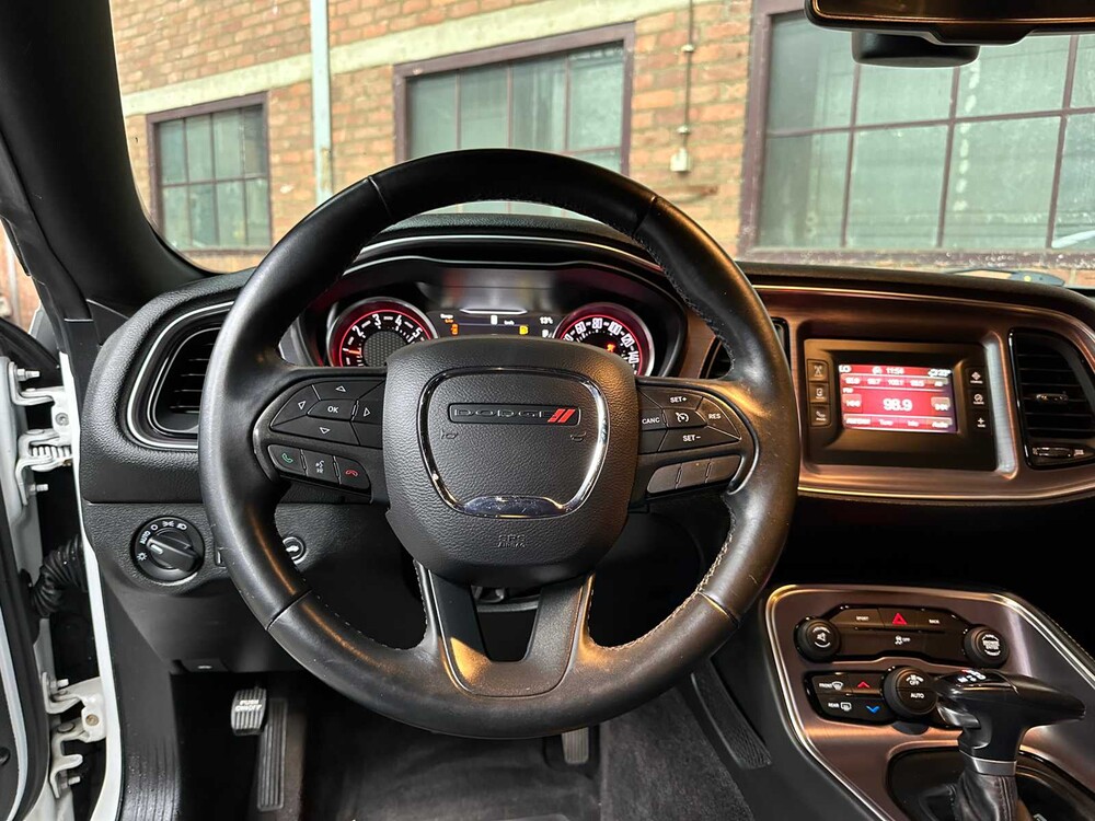 Dodge Challenger 3.6 V6 305pk 2016