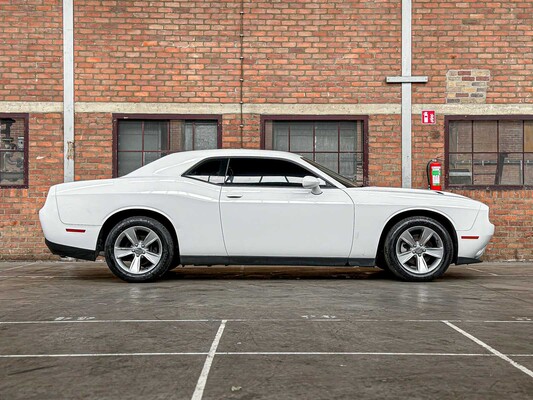 Dodge Challenger 3.6 V6 305pk 2016