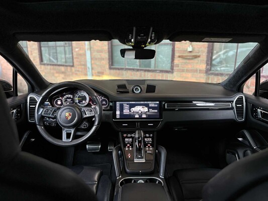 Porsche Cayenne Coupe Turbo S E-Hybrid 4.0 V8 -TECHART CARBON- 680pk 2020 (Origineel-NL), J-707-RT
