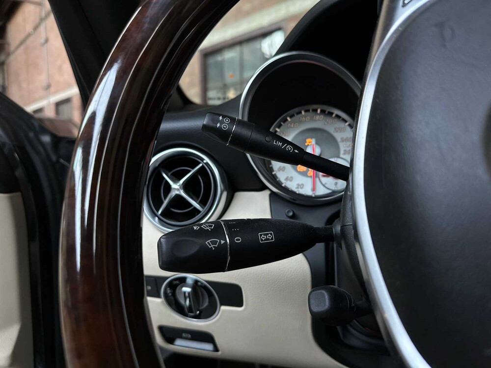 Mercedes-Benz SLK350 3.5 V6 306pk 2011 SLK-klasse (43.000 KM)