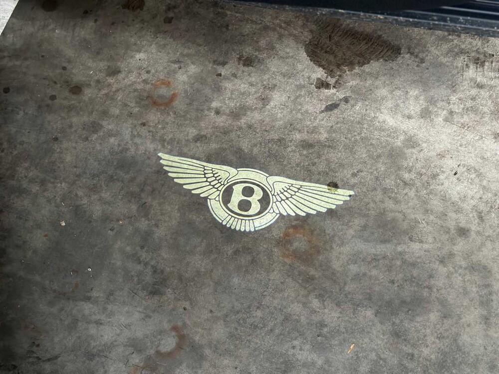 Bentley Bentayga 4.0 V8 First-Edition 550pk 2021