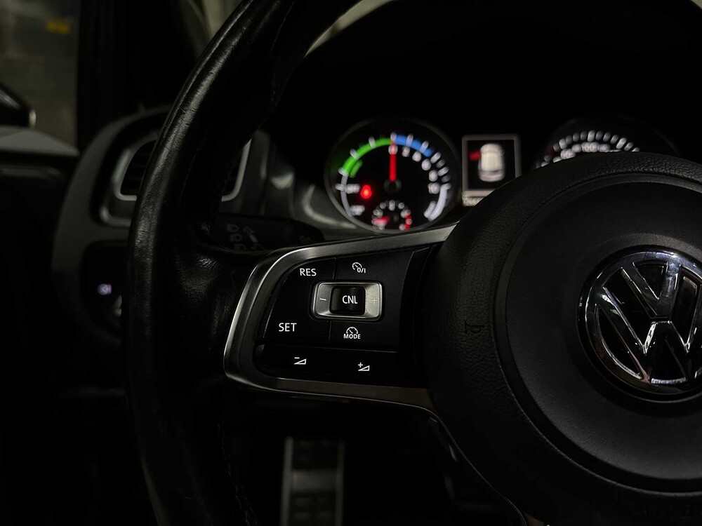 Volkswagen Golf GTE 1.4 TSI 150pk 2015, 9-ZVB-02