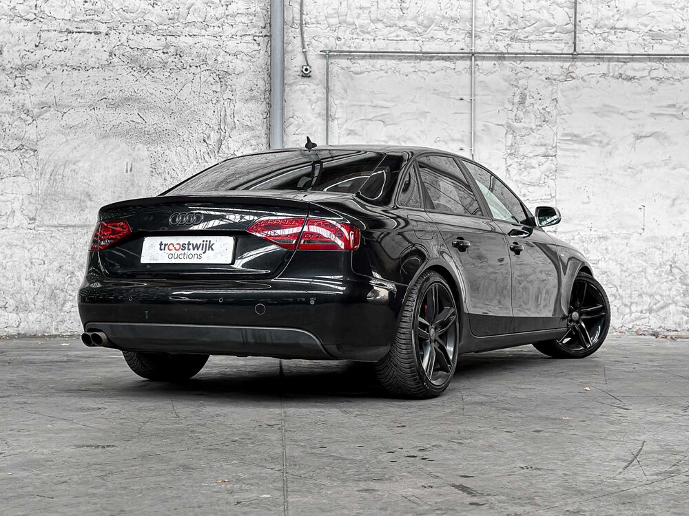 Audi A4 Limousine 2.0 TFSI quattro Pro Line S 211pk 2010 (Org-NL), 77-LXF-2