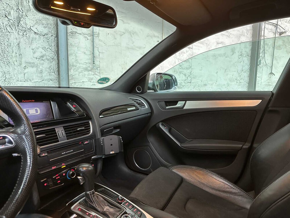 Audi A4 Limousine 2.0 TFSI quattro Pro Line S 211pk 2010 (Org-NL), 77-LXF-2