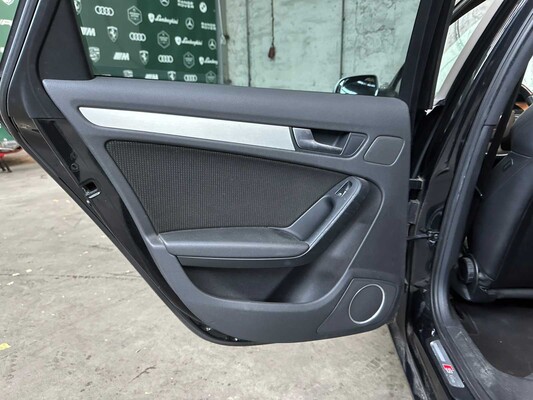 Audi A4 Limousine 2.0 TFSI quattro Pro Line S 211pk 2010 (Org-NL), 77-LXF-2