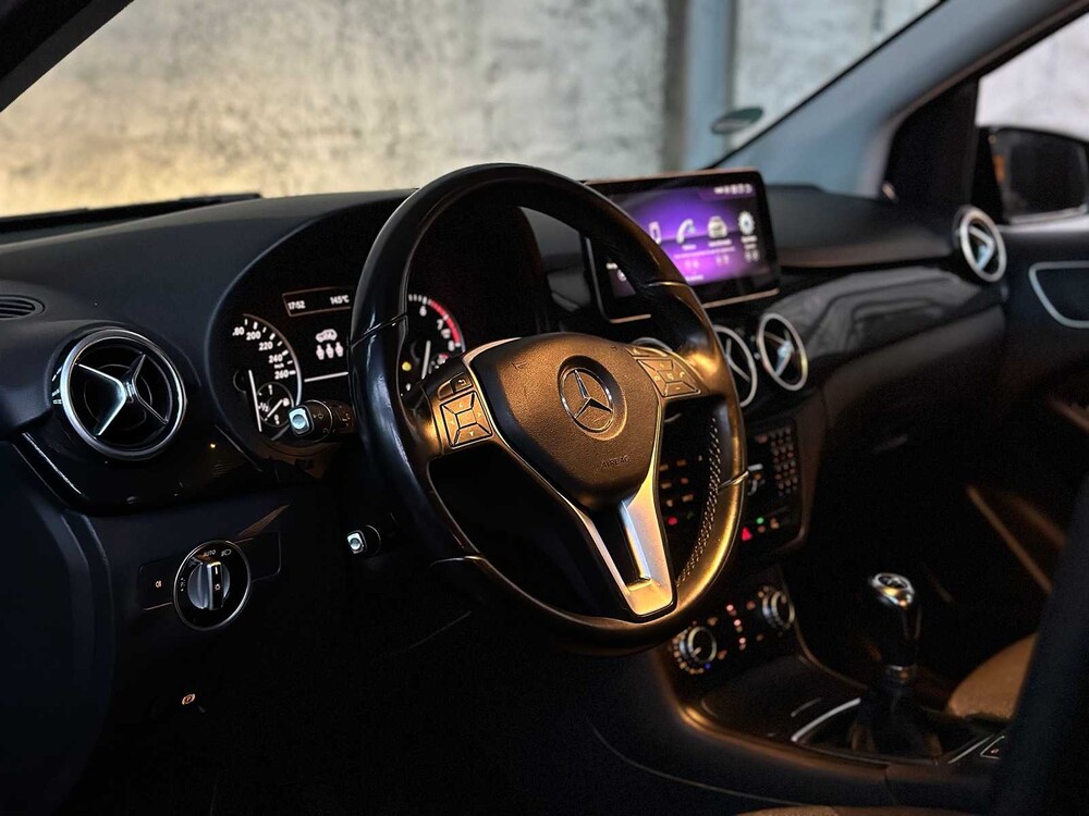 Mercedes-Benz B180 Ambition B-Klasse 122pk 2012, 97-XKZ-4