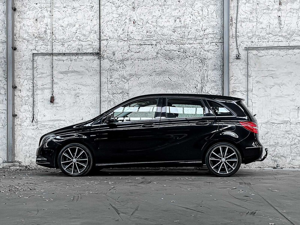 Mercedes-Benz B180 Ambition B-Klasse 122pk 2012, 97-XKZ-4