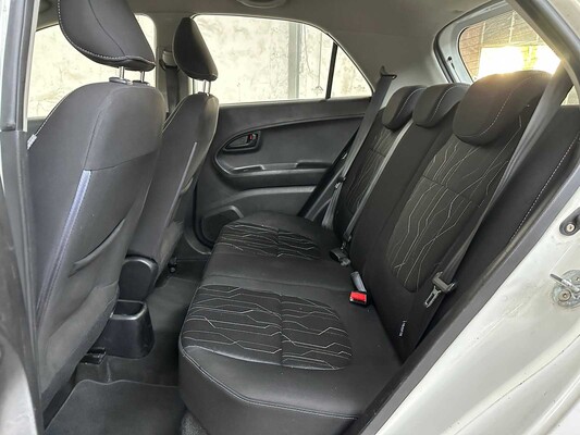 Kia Picanto 1.0 CVVT Comfort P. 69pk 2012, 70-XTK-1