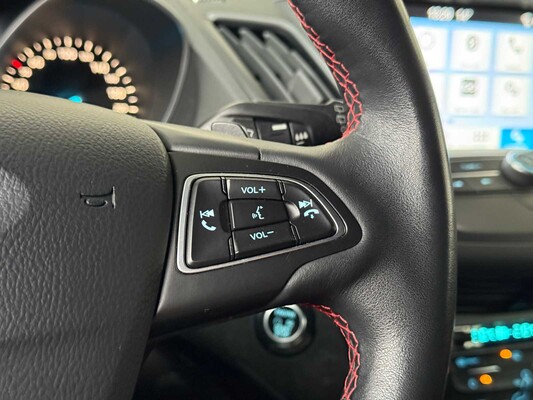 Ford Kuga 1.5 TDCi ST-Line 120pk 2018, SJ-597-N