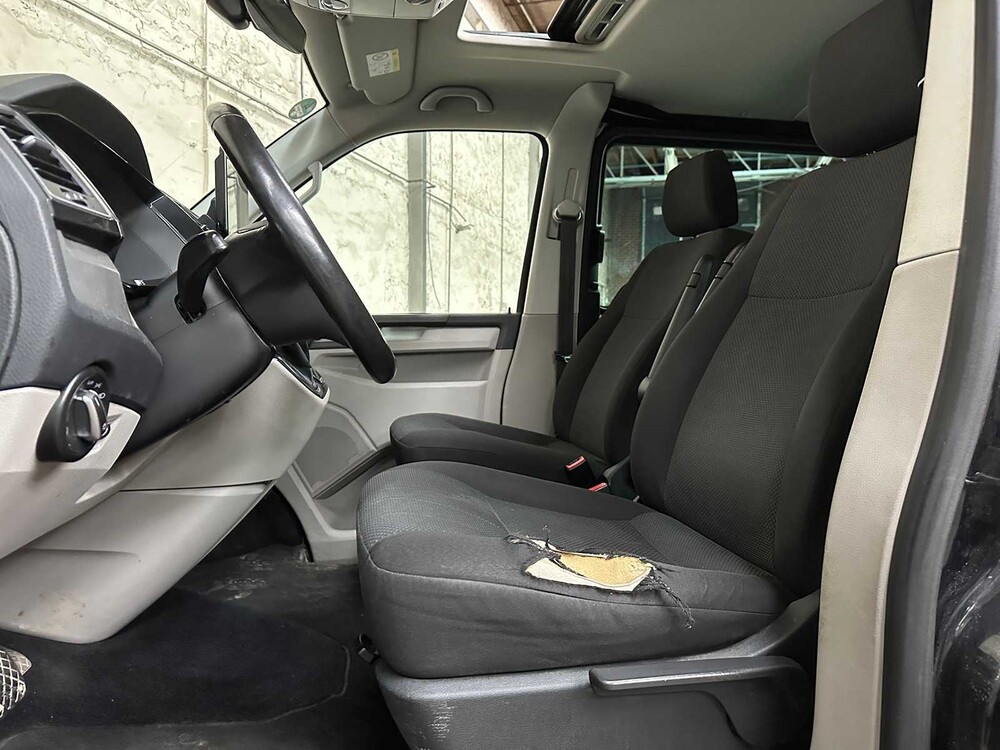 Volkswagen Transporter T6 2.0 TDI L2H1 Dubbele cabine Highline DSG 204pk 2016, VV-193-B