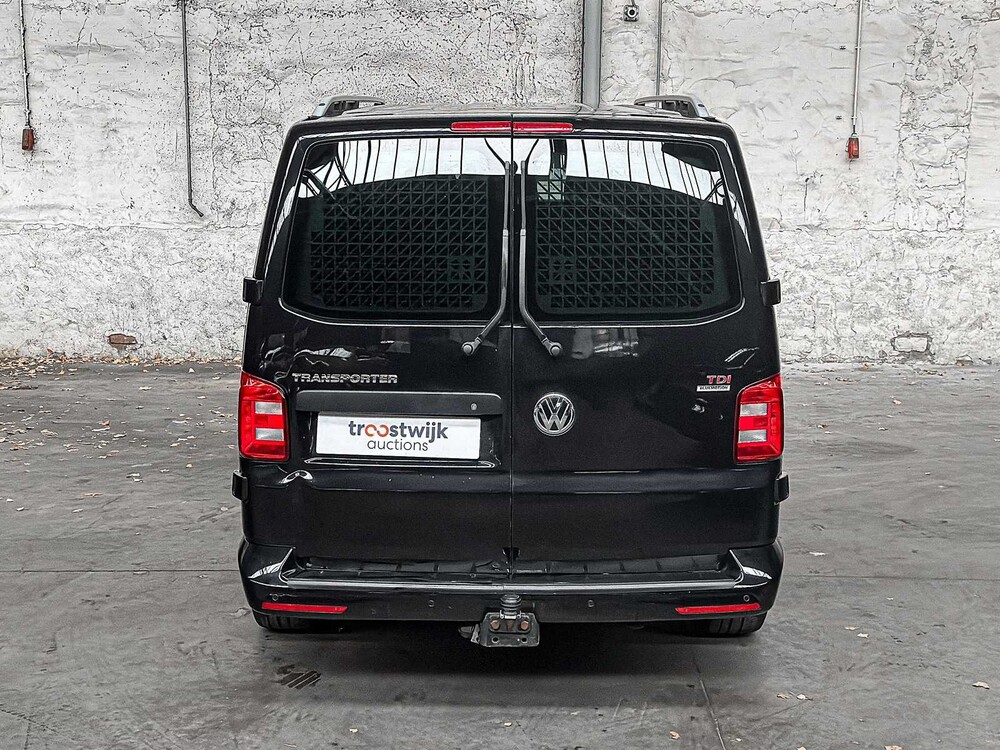 Volkswagen Transporter T6 2.0 TDI L2H1 Dubbele cabine Highline DSG 204pk 2016, VV-193-B